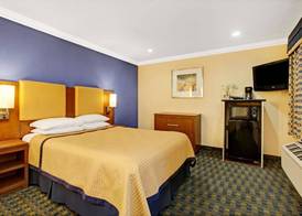Days Inn by Wyndham San Francisco - Lombard 3