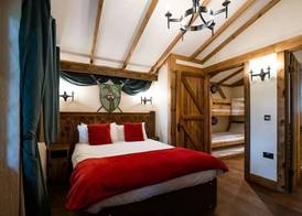 Warwick Castle Hotel & Knight's Village 5