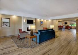 Comfort Inn Airport 3