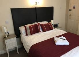 Clayhanger Guest House 4