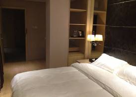 Super 8 Hotel Guangdong University of Foreign Studies 5