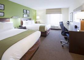 Holiday Inn Express & Suites ROGERS by IHG 4