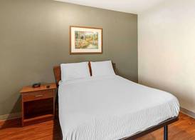 Extended Stay America Select Suites - Akron - South 5