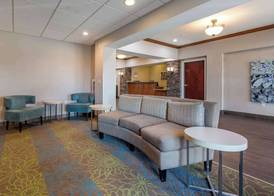 Sleep Inn & Suites Oakley I-70 4
