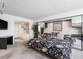 Ramada Plaza By Wyndham Hagerstown 2