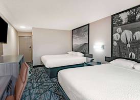 Super 8 by Wyndham Charlottesville 4