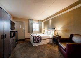 Carlton Inn Midway 4