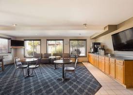 Americas Best Value Inn Sparks 3