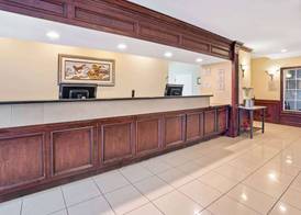 La Quinta by Wyndham Houston - Magnolia 2