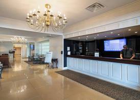 Bella Vista Hotel & Suites 5