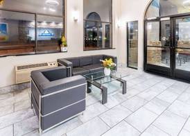Days Inn by Wyndham Los Lunas 4