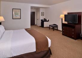 Holiday Inn MADISON AT THE AMERICAN CENTER by IHG 3