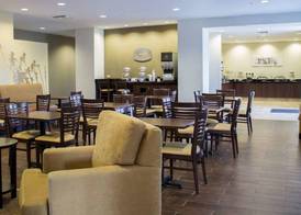 Sleep Inn & Suites Moundsville - Wheeling 5