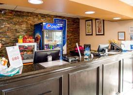Rodeway Inn Central Colorado Springs 3