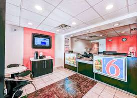 Motel 6-Niantic, CT - New London 2