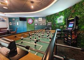 Knowsley Inn & Lounge 2