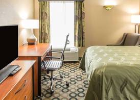 Quality Inn & Suites Columbus West - Hilliard 5