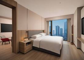 Holiday Inn Express Chongqing Central Park by IHG 5