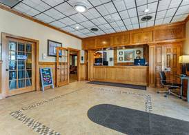 Comfort Inn & Suites Triadelphia - Wheeling 3