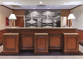 La Quinta Inn & Suites by Wyndham Corpus Christi-N Padre Isl 3