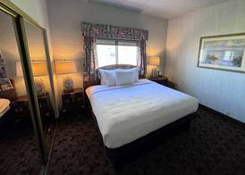 Promenade Inn & Suites Oceanfront 3
