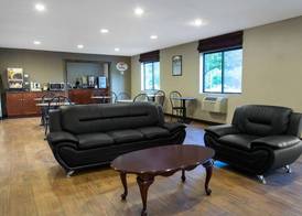 Super 8 by Wyndham Cromwell/Middletown 2