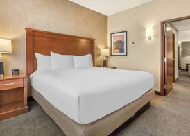 Drury Plaza Hotel Phoenix Tempe 4