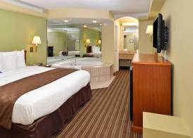 Americas Best Value Inn & Suites University Ave 3