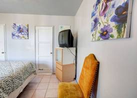 Pavilions Motel 2