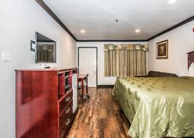 Americas Best Value Inn Fort Worth 5