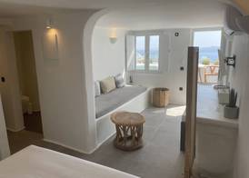 Nomikos Villas 4