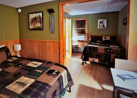 Maple Grove Lodging 5