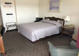 Dav-Ed Motel 3