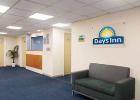 Days Inn Sutton Scotney South 4