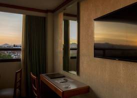 Hotel Abastos Plaza 5