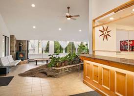 Howard Johnson by Wyndham Gravenhurst 4