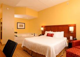 Courtyard by Marriott Frederick 4