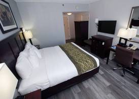 Best Western Paramus Hotel & Suites 5