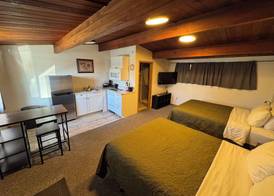 The Pioneer Motel 4