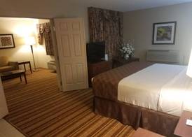 Rock Island Inn & Suites Marshalltown 3