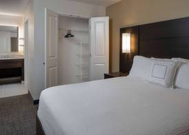 Sonesta ES Suites Fairfax Fair Lakes 4