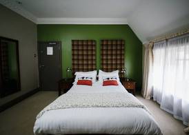 Forest Hotel 2