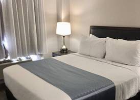 Wingate by Wyndham JFK Airport/Far Rockaway 4