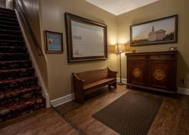 Nauvoo Temple House Hotel 2