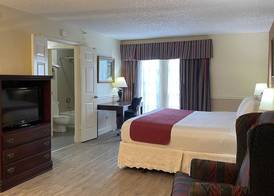 Royal Suites Baton Rouge near LSU and Airport 5
