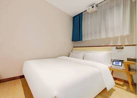 qingle hotel 4