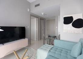 Modern 1BR in Zada Business Bay 4
