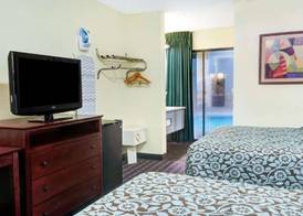 Days Inn & Suites by Wyndham Albuquerque West 4