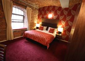 The Place Aparthotel 4