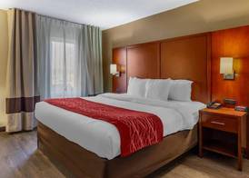 Comfort Inn Fort Mill Amusement Park at Carowinds Blvd 4